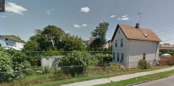 2nd image of 1193 E 95th St