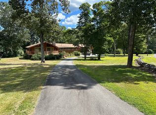 14 Kenilworth Dr, Killingworth, CT 06419