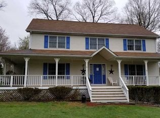 136 Cranberry Dr, Hopewell Junction, NY 12533