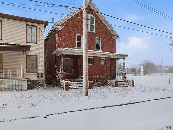 3rd image of 364 9th St