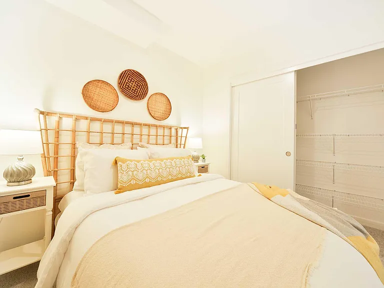 Encore Belltown Apartments — Photo 5