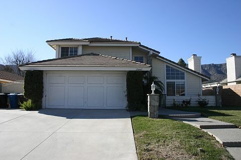 1st image of 19445 Sweetwood Ln