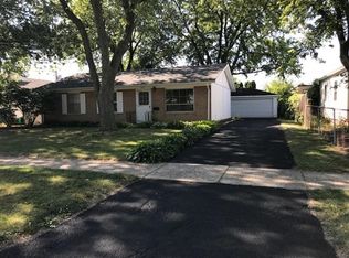 2712 Richmond St, Joliet, IL 60435