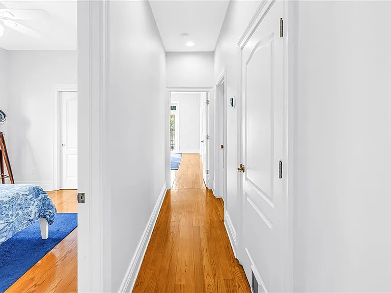 1133 Abbeys Way — Photo 35