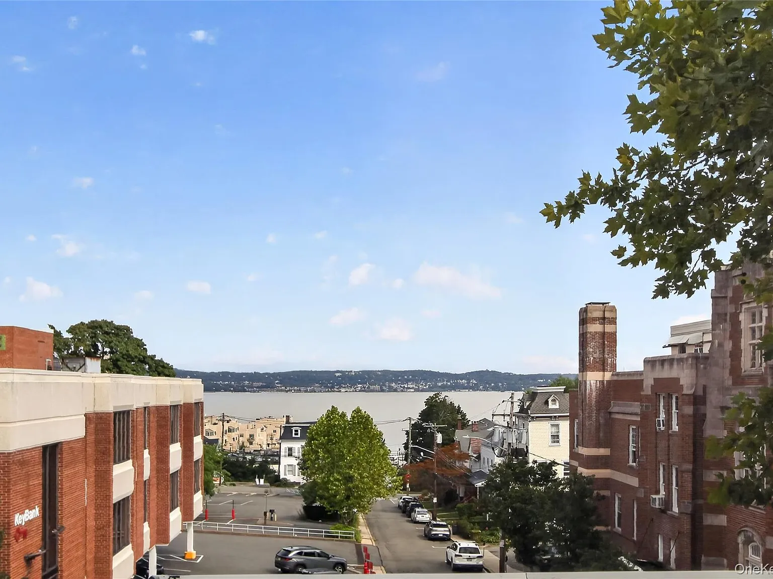 1 bed, 1.0 bath, 600 sqft, $2,850 — Photo 1