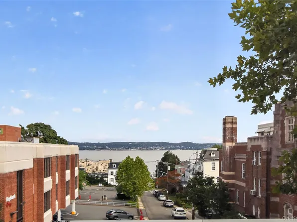 20 S Broadway, Nyack, NY