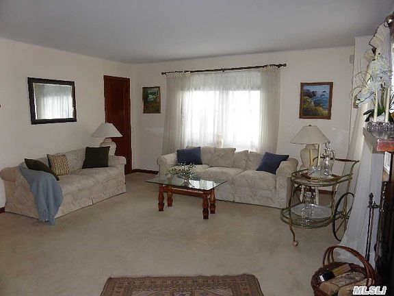 2nd image of 29 Wilson Dr