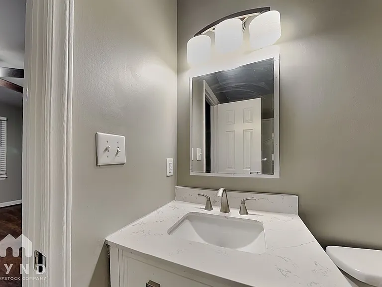 3504 Berdan Ct — Photo 8