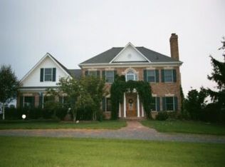 37105 Snickersville Tpke, Purcellville, VA 20132