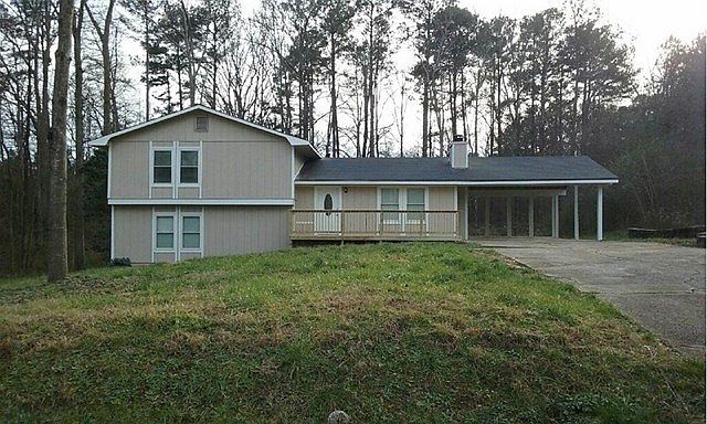 1st image of 4637 S Woodlake Ln SE