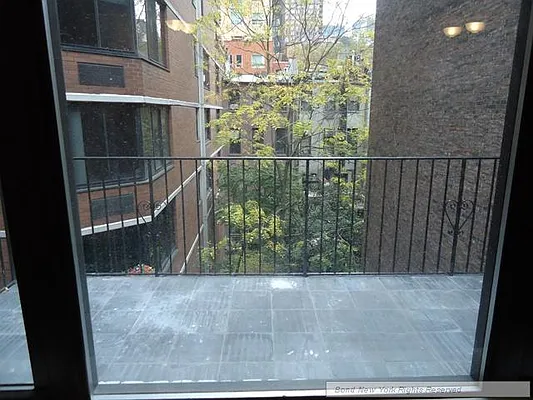 Rented by Bond New York | media 4