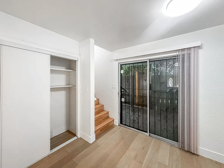 410 Colorado Ave #C — Photo 4