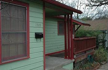 1st image of 1505 E 38th 1/2 St