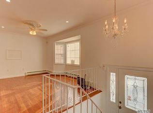 43 Leigh St, Huntington, NY