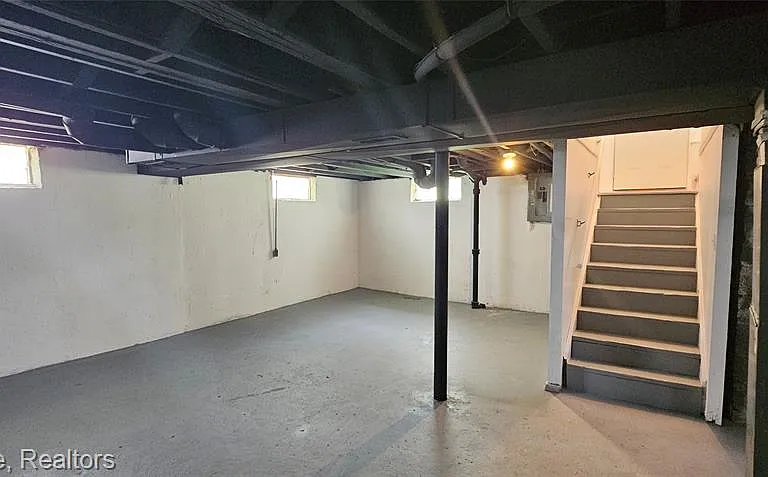 26707 Penn St — Photo 22