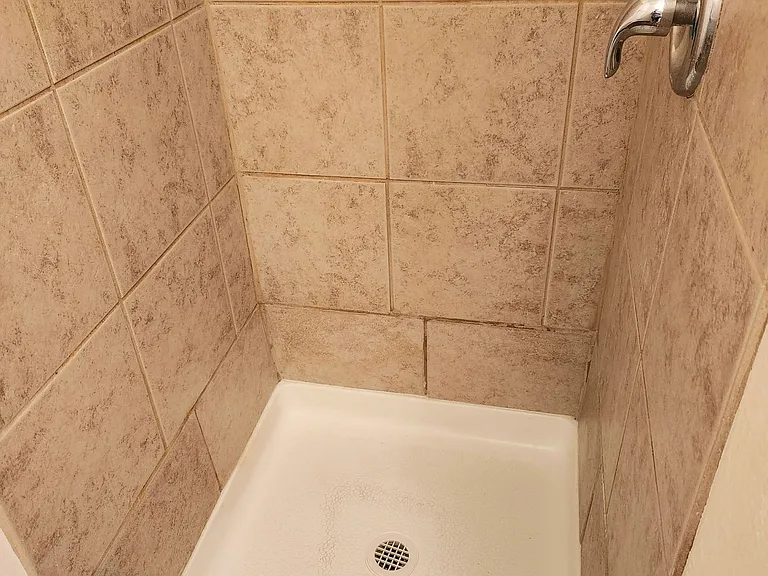 212 San Clemente Ave NW — Photo 18