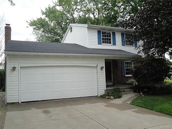 2nd image of 43 Old Orchard Ln