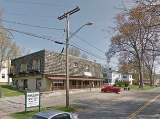 17 Lock St APT 4, Phoenix, NY 13135