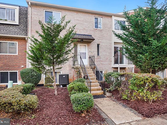 4th image of 6714 Perry Penney Dr #122