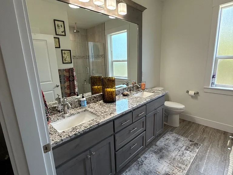 6274 NE Port Dr — Photo 19