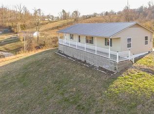 224 Money Rd, Caryville, TN 37714