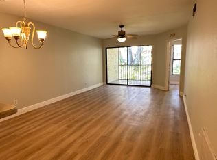 15190 Parkside Dr #4, Fort Myers, FL 33908