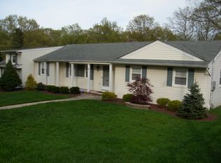 3 Paul Ave, Eatontown, NJ 07724