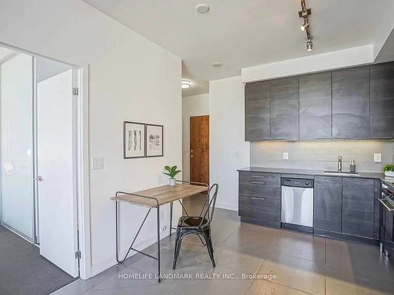 1 Market St #1105 — Photo 9