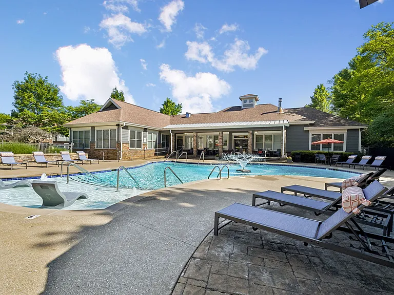 Fountains at Meadow Wood — Photo 44
