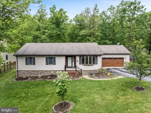 506 Northwood Cir, Cross Junction, VA 22625