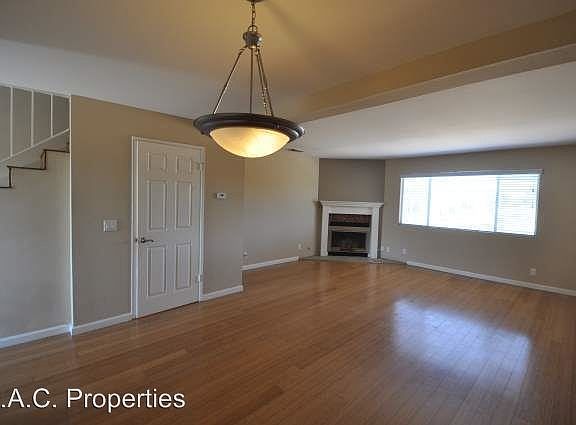 3rd image of 5340 Whitsett Ave APT 7