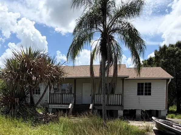 3717 21st St SW, Lehigh Acres, FL 33976