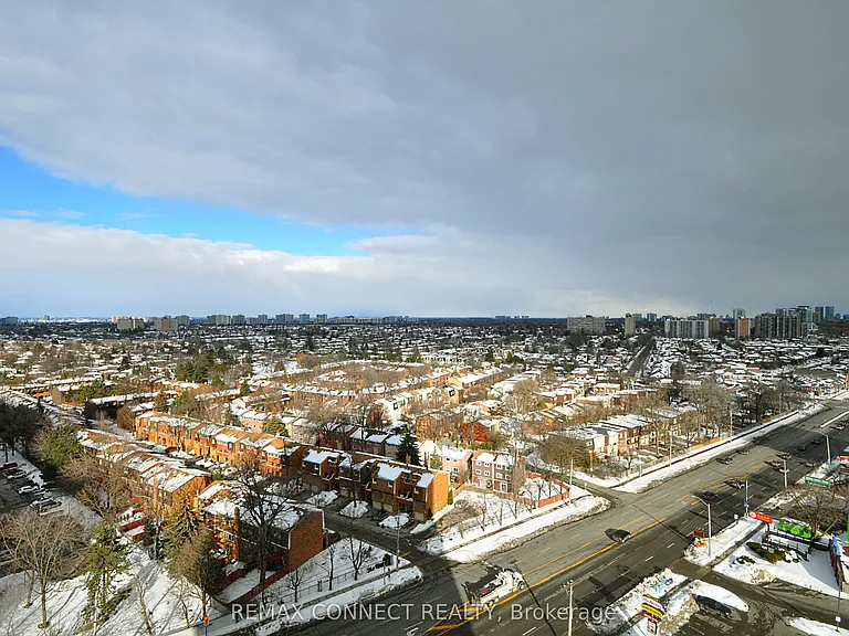 30 Herons Hill Way #1605 — Photo 12