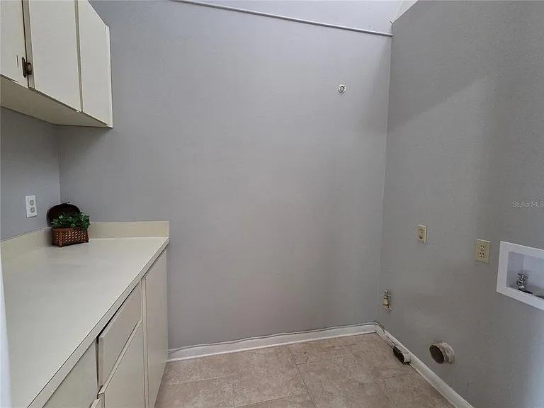 104 Mayfair Pl SW — Photo 11