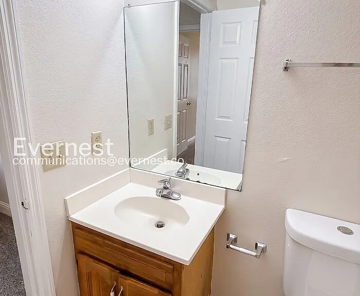 1315 E 31st St #A — Photo 10