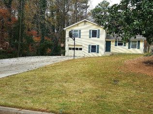 3337 Oak Rd, Snellville, GA 30078