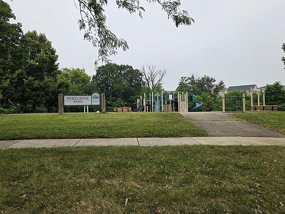 4th image of 542 Peregrine Pkwy