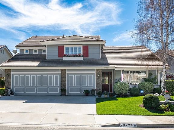 5th image of 23224 Sherwood Pl