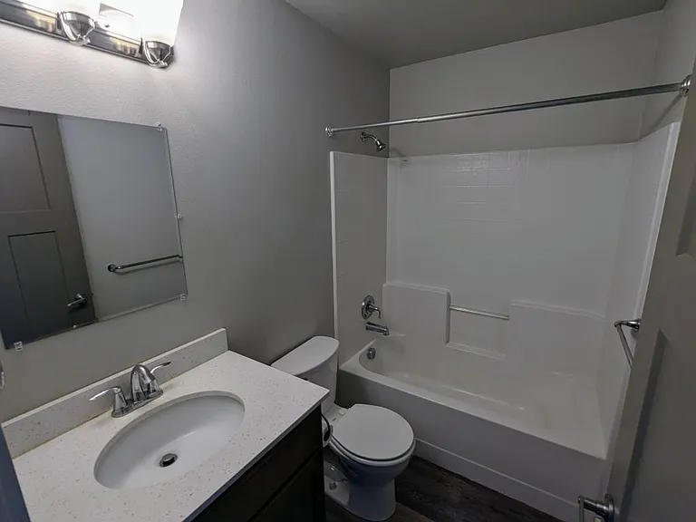1106 Adams Ave #B — Photo 6