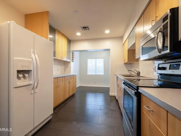 3034 N 35TH Street, Phoenix, AZ 85018
