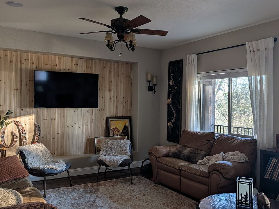 2nd image of 23195 Sunset Ridge Dr