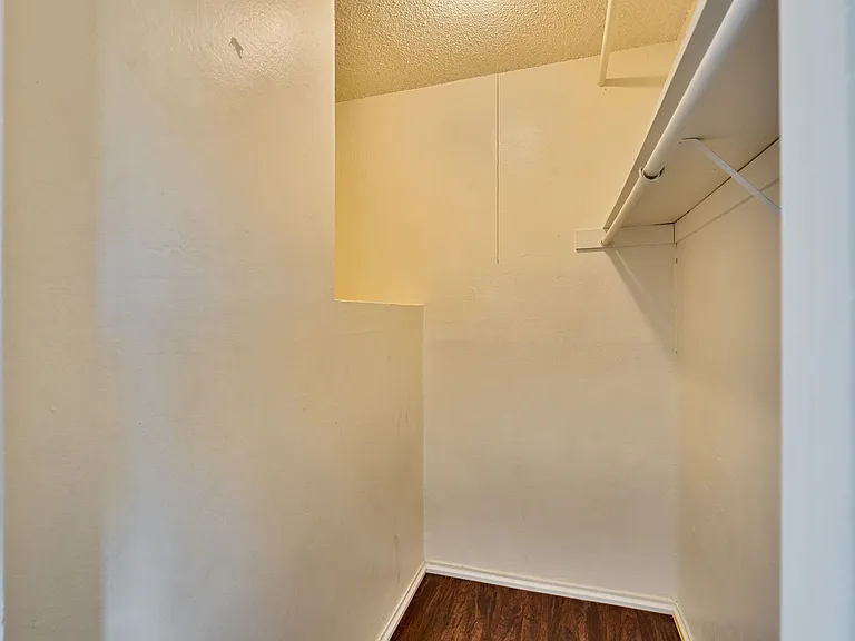7424 Franklin Blvd #3 — Photo 16