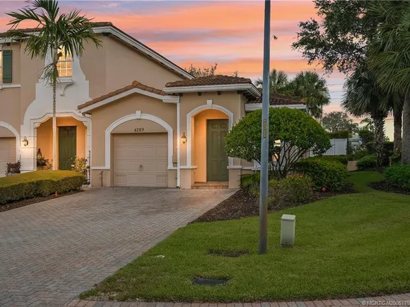 4289 SW Pine Cove Ct, Stuart, FL 34997