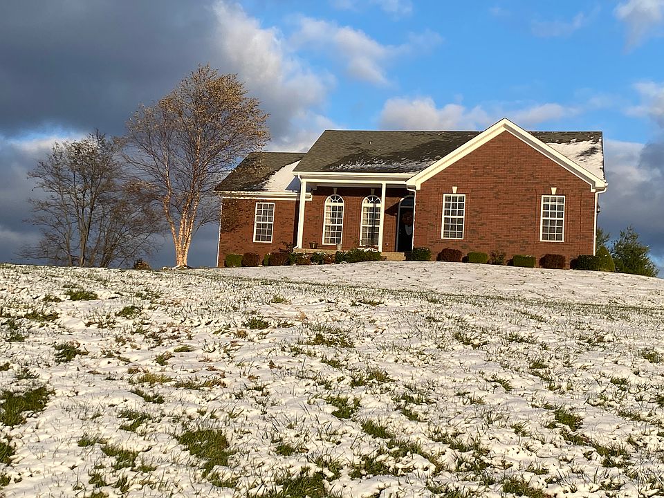 1st image of 16 Cochran Dr