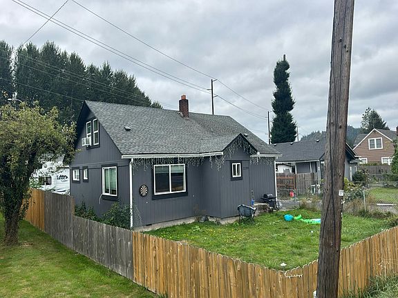 3rd image of 3299 Ocean Beach Hwy