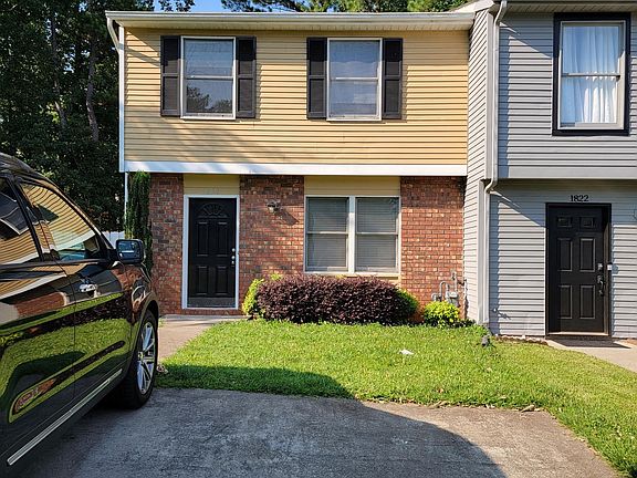 5th image of 1820 Shenandoah Valley Ln SE