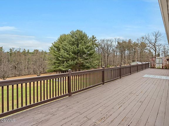 5th image of 287 Pine Crest Dr