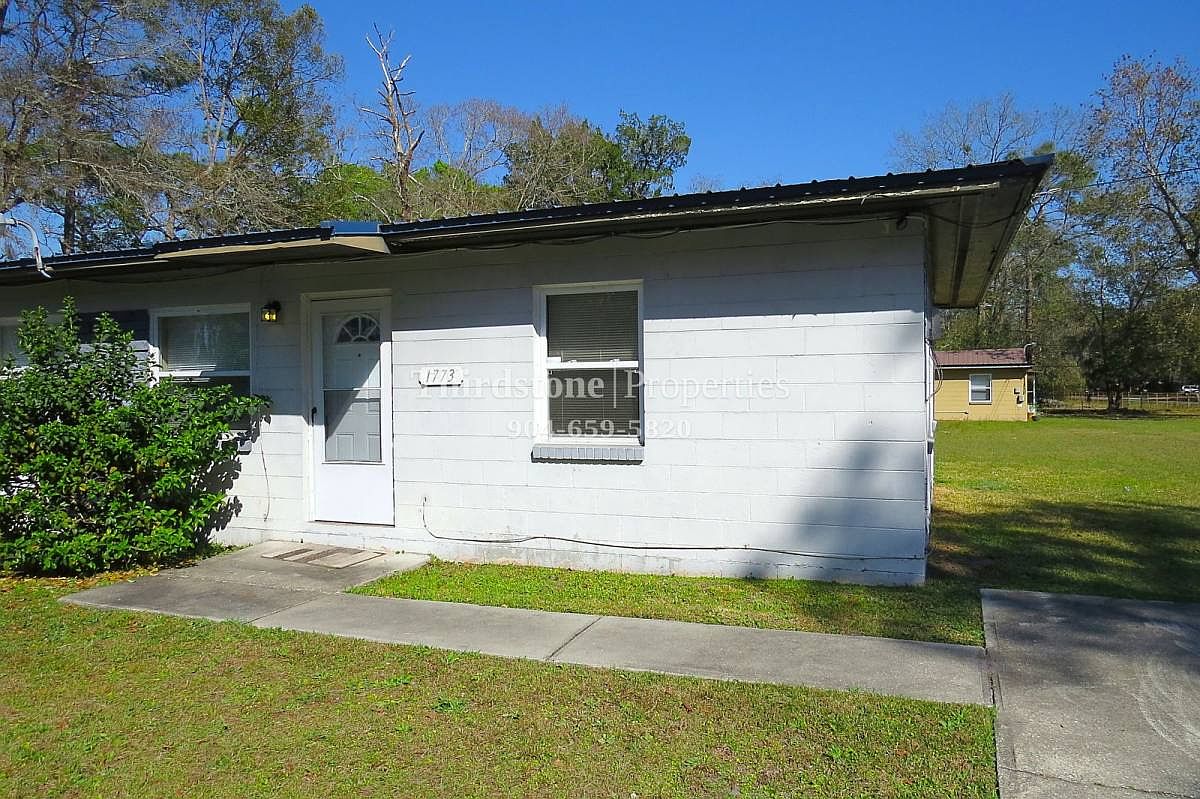 1702 Lindsey Rd Jacksonville Fl 32221 www.zillow.com