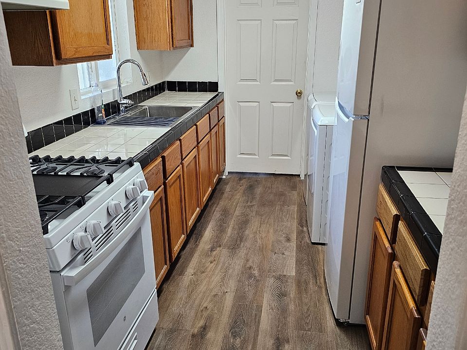 1st image of 44329 Palm Ave #44319