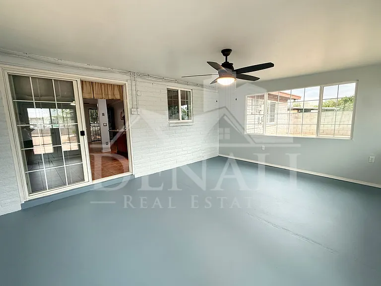 2812 W Calle Ocio — Photo 18